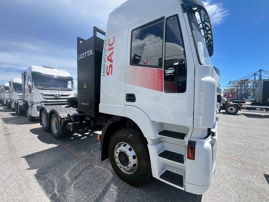 UNEX EV 6x4